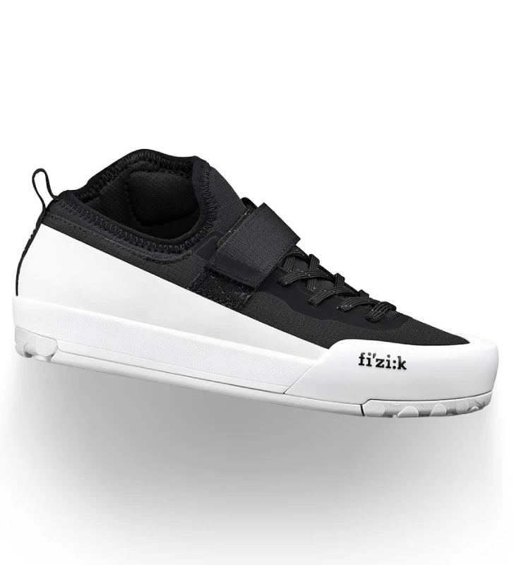 FIZIK Zapatillas MTB Gravita Tensor Flat blanco / negro