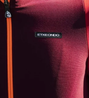 ETXEONDO Maillot Térmico Manga Larga Laku petroleo / magenta