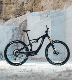 BH ILynx+ Enduro Pro 9.9 preto / cinza