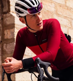 ETXEONDO Chaqueta Lur Gore-Tex Windstopper granate / rojo