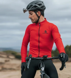 ETXEONDO Chaqueta Gorde Gore-Tex Windstopper rojo