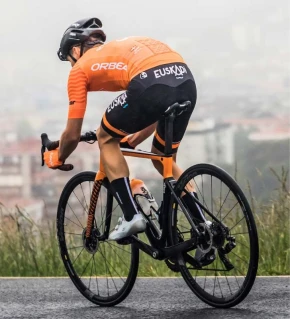 ETXEONDO Culote Corto Training Euskaltel-Euskadi