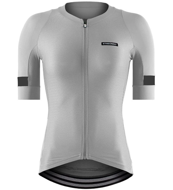 ETXEONDO Maillot Manga Corta Mujer Mendia claro / gris antracita