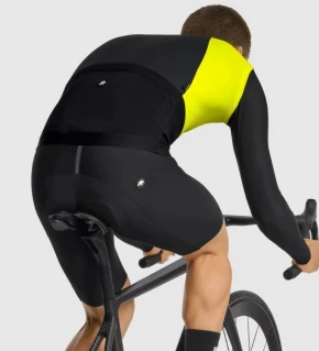 ASSOS Colete Equipe R 2/3 S11 amarelo / preto