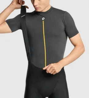 ASSOS Camisola Térmica Manga Curta 2/3 P1 cinza