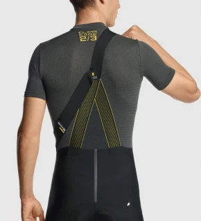 ASSOS Camiseta Térmica Manga Corta 2/3 P1 gris