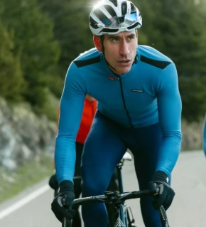 ETXEONDO Chaqueta Dena Gore-Tex Windstopper azafata